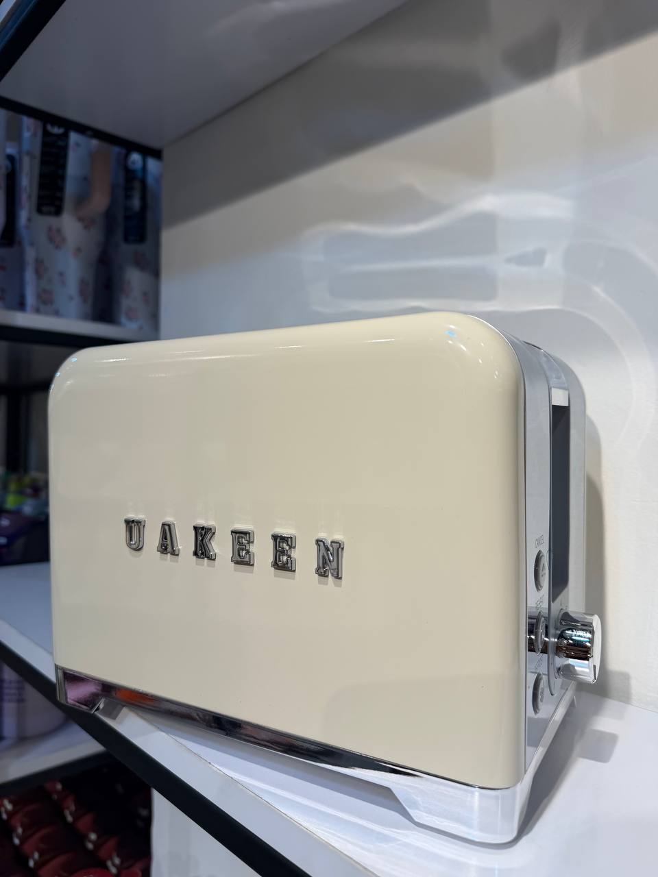 توستر ماركة UAKEEN